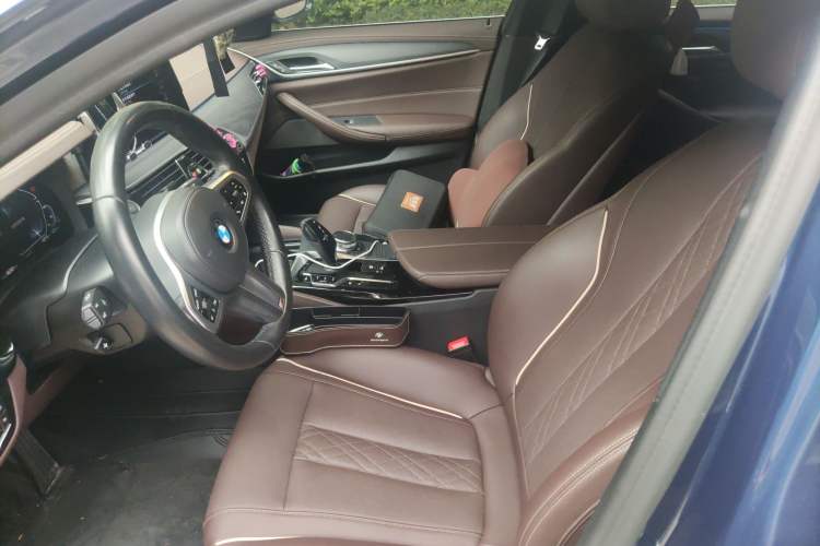 Used BMW 5 Series New Energy 2021 535Le M Sport Package Left Front Seat