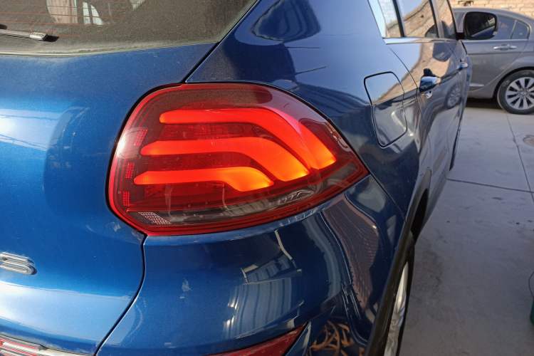 Used Qoros 5 2018 Revised Version 1.6T Automatic Leading Edition