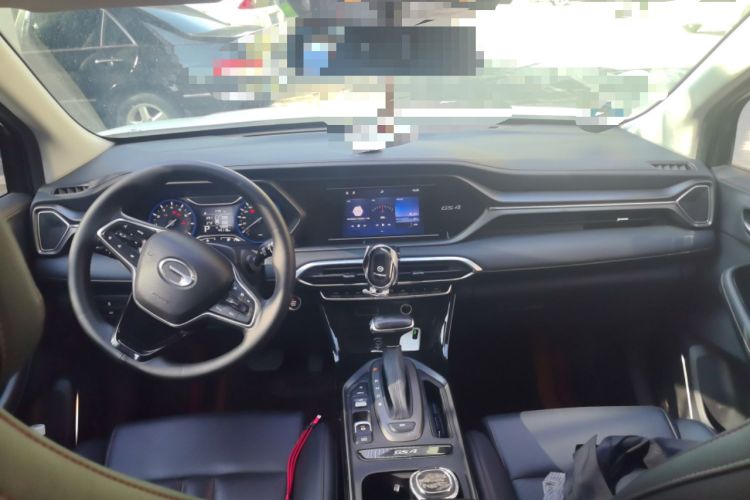 Used GAC Trumpchi GS4 2021 270T Automatic Elite Tech Edition Center Console