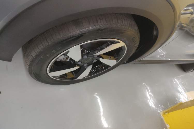 Used Lynk & Co 06 2020 1.5T JinPro model
