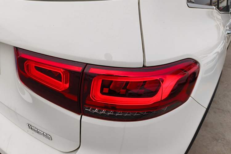 Used Mercedes-Benz GLB 2022 Updated GLB 200 Fashion Edition Right Rear Taillight