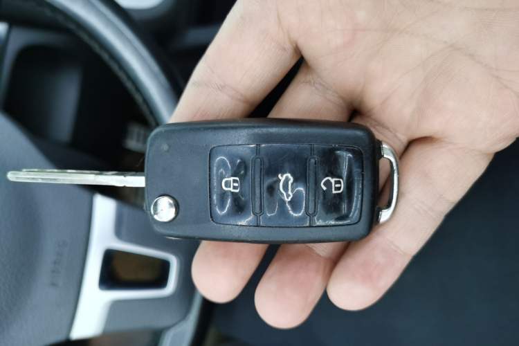 Used Volkswagen Eos 2011 2.0 TSI
