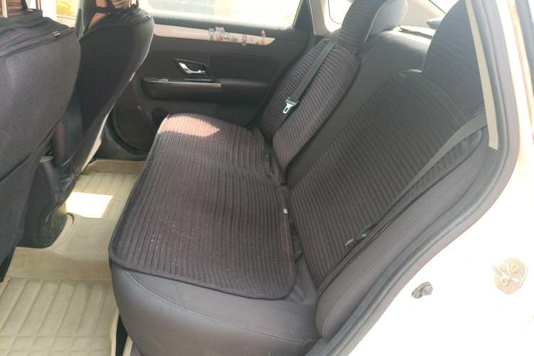 Used FORTHING Joyear S50 2014 1.5L Manual Luxury Model