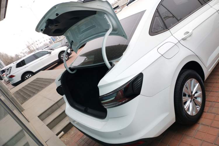 Used Volkswagen Lavida 2025 New Sharp 1.5L Outstanding New Edition