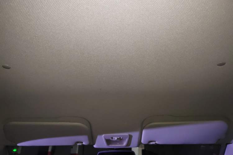 Used Wuling Hongguang PLUS 2020 1.5L Manual Standard Edition 5 Seats
