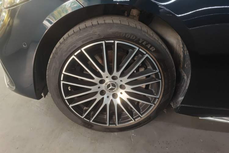 Used Mercedes-Benz C-Class 2023 Revised C 200 L Sport Edition Exterior 4