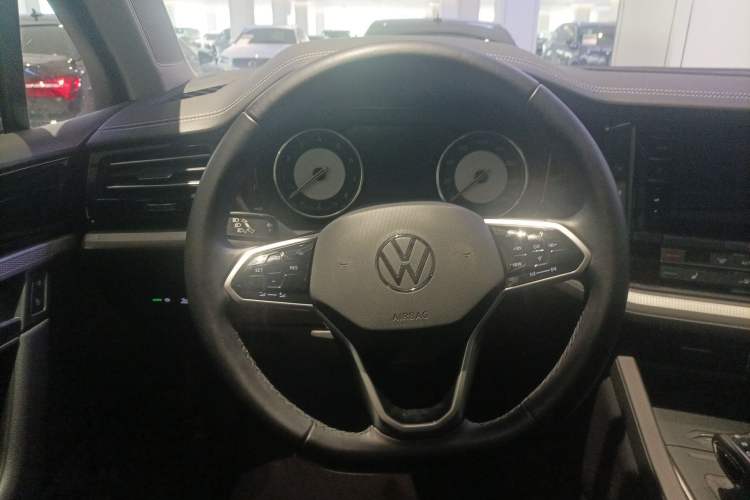 Used Volkswagen Touareg 2021 2.0 TSI Flagship Special Edition