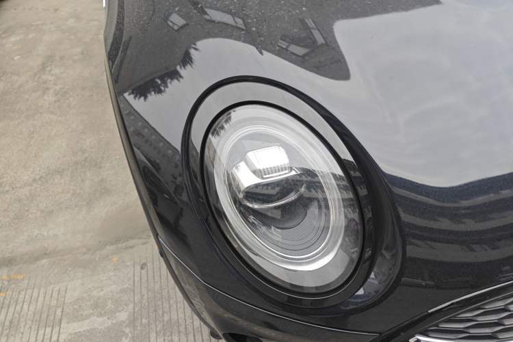 Used MINI Clubman 2021 2.0T COOPER S Right Front Headlight