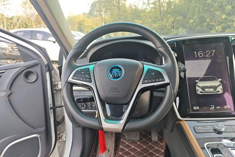 Used BYD Qin New Energy 2018 1.5T Smart Connect Premium Model
