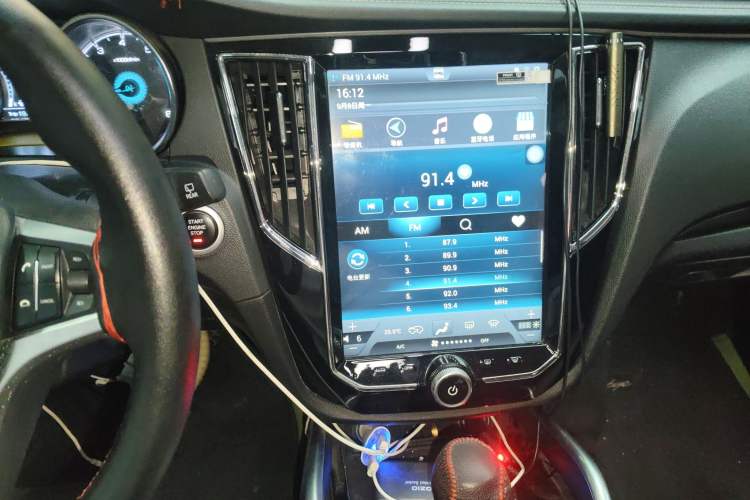 Used Zotye SR7 2017 1.5T CVT Cube Dream Edition