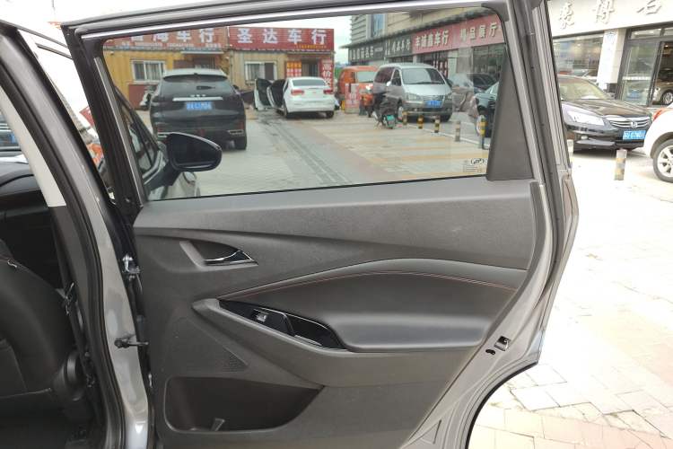 Used Chevrolet Orlando 2018 Redline 530T Automatic Enjoyment Edition (5+2 Model) – China V Standard