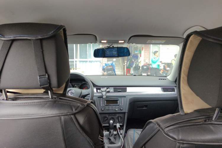 Used Volkswagen Bora 2017 1.6L Automatic Fashion Model
