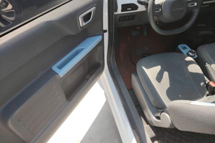 Used Geely Galaxy Panda 2024 Panda Mini 200km Longteng PRO Edition
