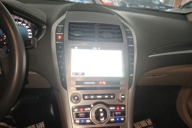 Used Lincoln MKZ 2017 2.0T Luxury Edition
