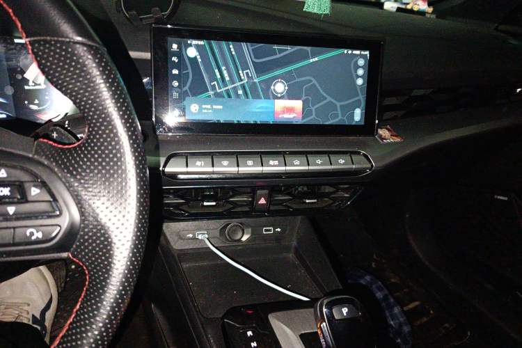 Used MG 5 2022 300TGI DCT Chao Yue Flagship Edition
