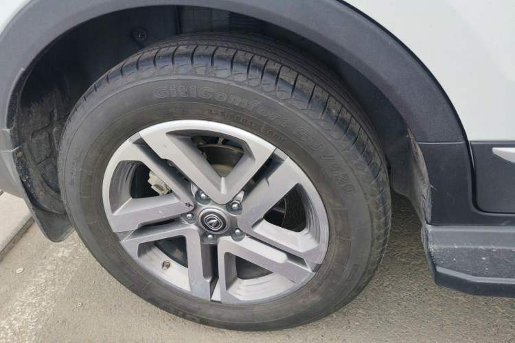 Used CHANGAN CS55 2018 1.5T Manual Colorful Model China V Standard