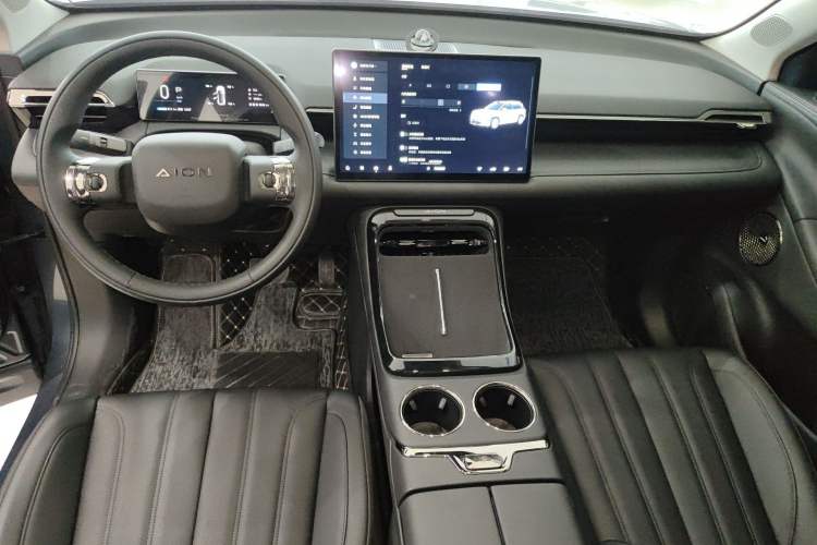 Used AION V 2026 Model Aion Tyrannosaurus Family Edition 650 Zhihao Edition Center Console