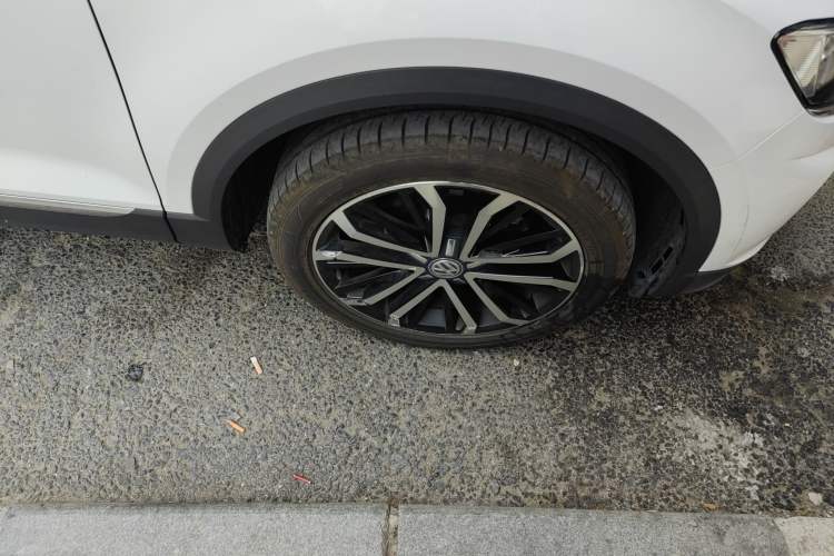 Used Volkswagen T-ROC 2018 280TSI DSG Two-Wheel-Drive Comfort Version China V Standard