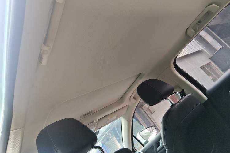 Used BYD Tang 2018 2.0T Automatic SmartConnect Luxury 7-Seater China V Emission Standard