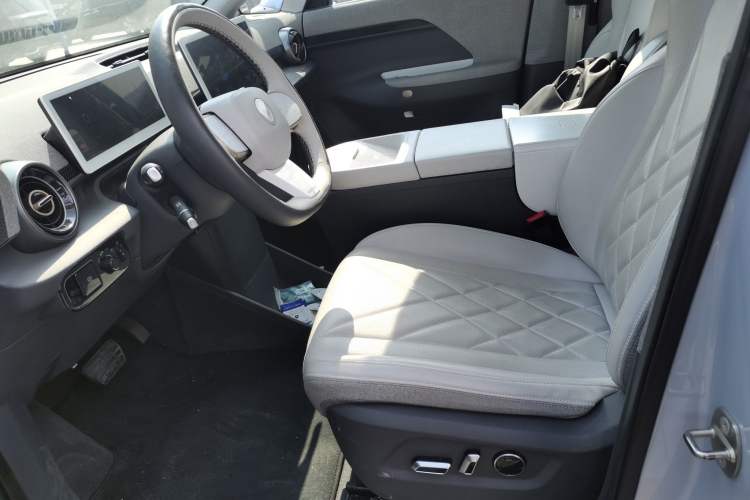 Used ARCFOX Kaola 2023 Parent-Child Edition Left Front Seat