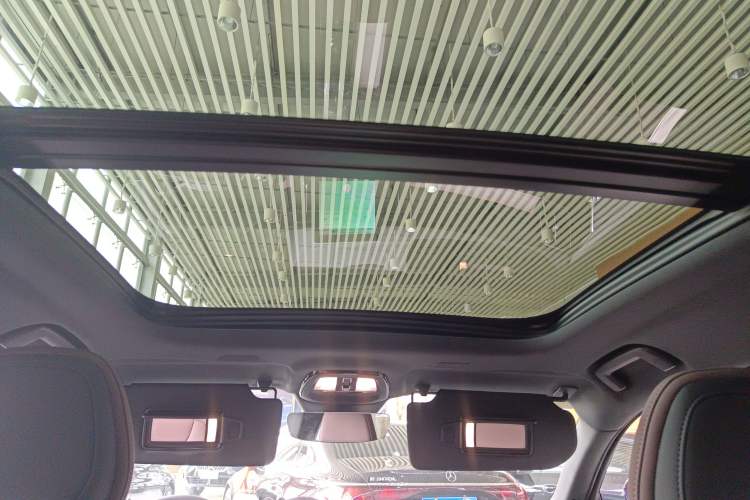 Used Volvo S90 2026 B5 Zhiyuan Luxury Edition Headliner