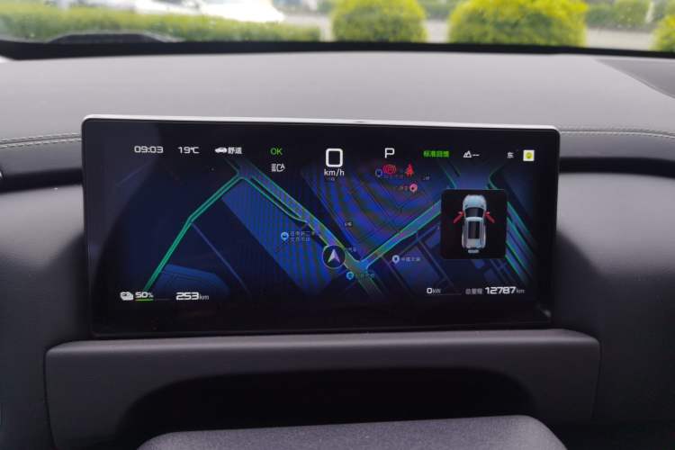 Used Formula Leopard Titanium 3 2025 501KM All-Wheel Drive Intelligent Driving Ultra Version