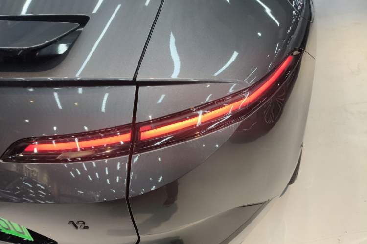 Used Avatr 12 2025 Year Updated Ultra Extended-Range Version Right Rear Taillight