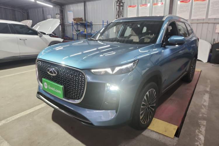 Used Chery Tiggo 8 PLUS C-DM 2025 1.5T 116 km Prestige Version 5 Seats