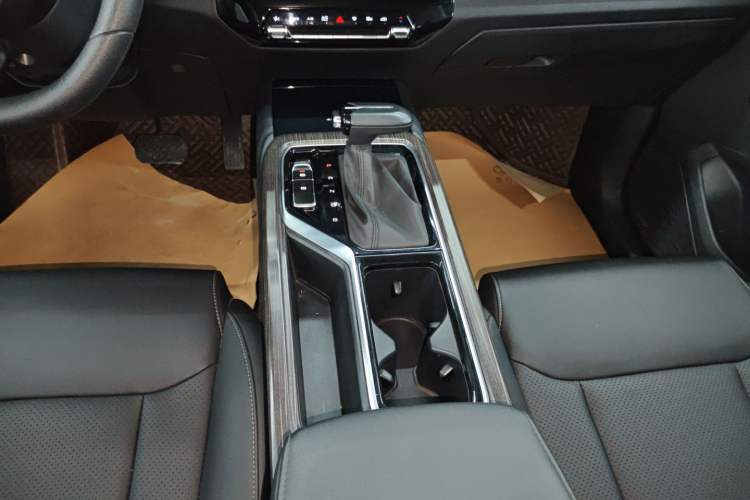 Used Wuling Jiachen 2022 1.5T CVT Smart Luxury Version