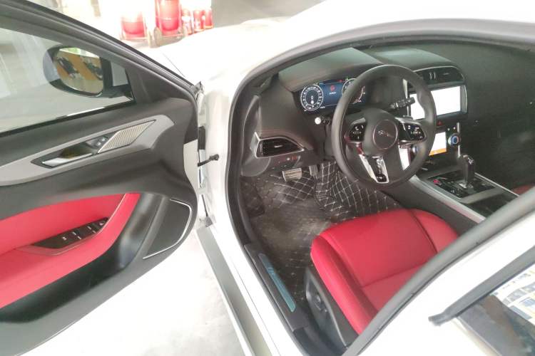 Used Jaguar XEL 2024 2.0T 250 PS R-DYNAMIC S Advanced Sport Edition