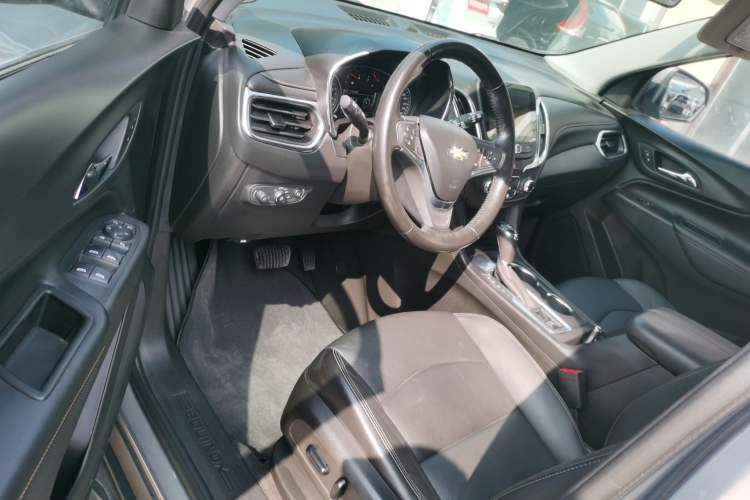 Used Chevrolet Equinox 2018 535T Automatic YuJie Edition