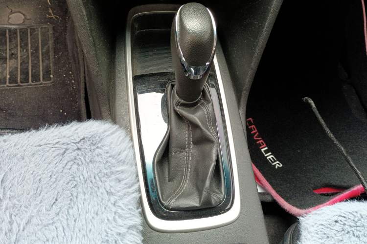 Used Chevrolet Cavalier 2016 1.5L Automatic Enjoyment Edition Gear Lever