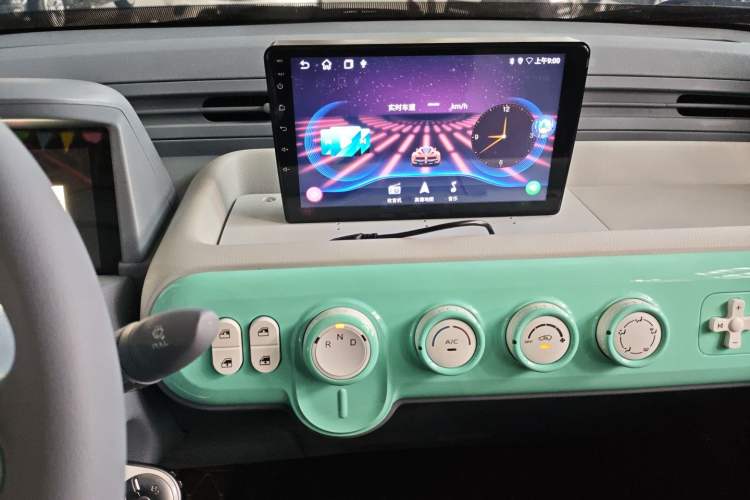 Used Bestune Pony 2024 170km Range Energizing Horse Audio And AC Panel