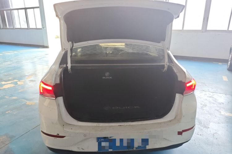 Used Buick GT 2018 15T Dual-Clutch Elite Model China V Standard Trunk