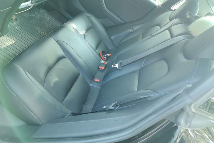 Used Tesla Model 3 2022 Rear-Wheel-Drive Version
