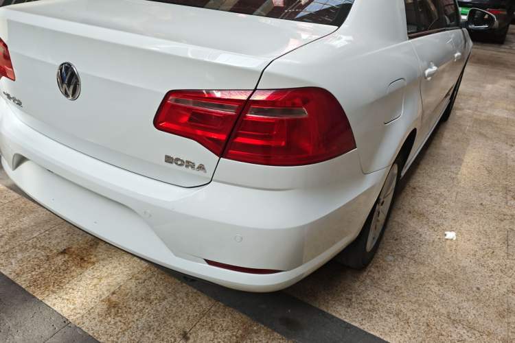 Used Volkswagen Bora 2015 Zhuihui Edition 1.6L Manual Comfort Model
