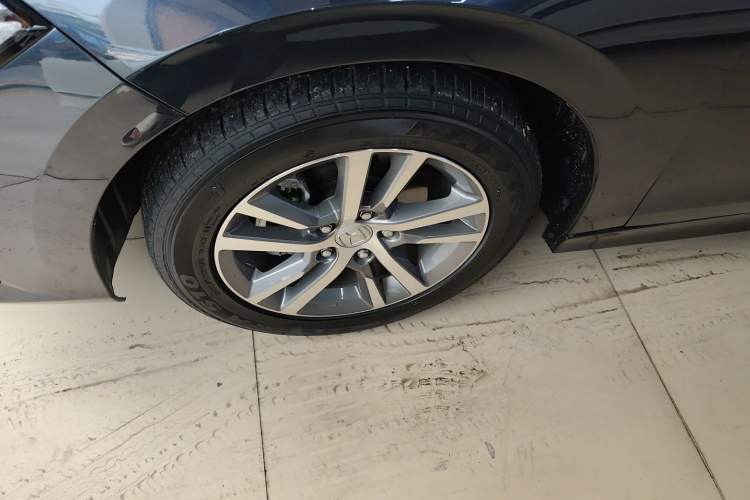 Used Honda Civic 2023 240TURBO CVT Dynamic Edition