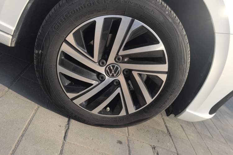 Used Volkswagen Lavida 2023 Revised Version 1.5L Automatic Starry Sky Edition – 5 Million Units
