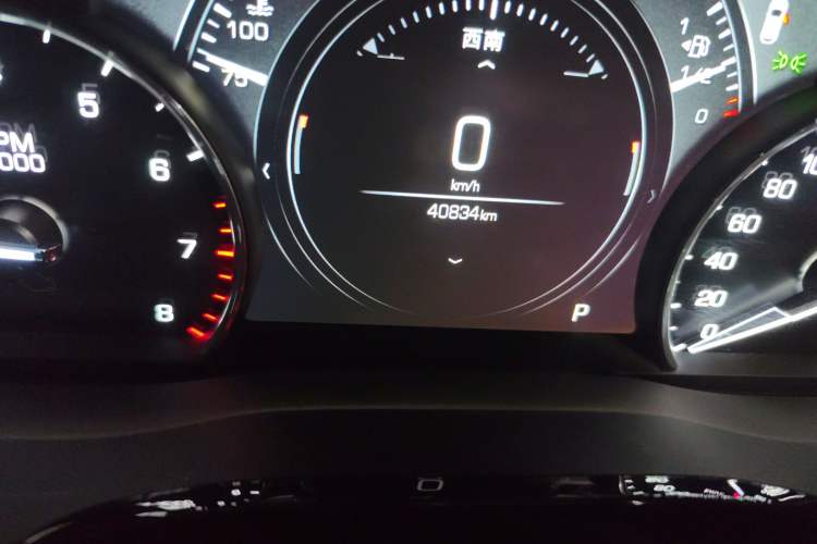 Used Cadillac XT5 2018 25T Luxury Model
