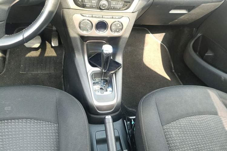 Used Peugeot 301 2014 1.6L Automatic Luxury Edition