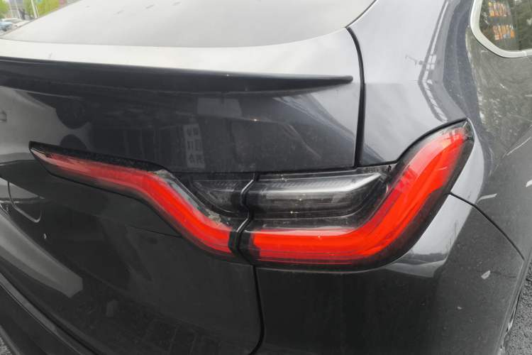Used Nio EC6 2020 605 km Sport Edition Right Rear Taillight