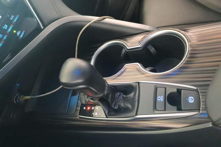 Used Toyota Camry 2019 Revised Version 2.0G Luxury Edition