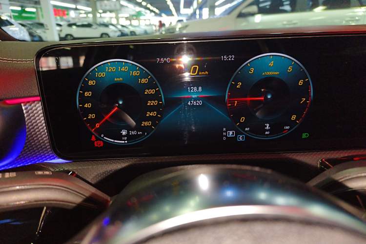 Used Mercedes-Benz A-Class 2021 A 200 L Sport Sedan Fashion Model
