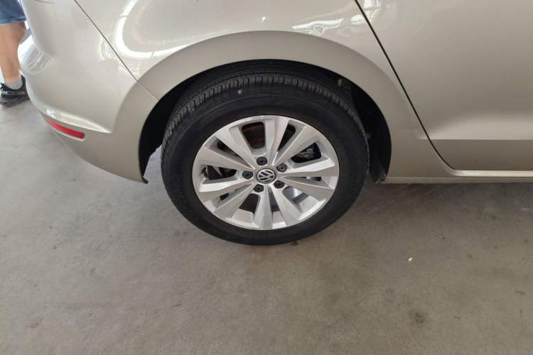 Used Volkswagen Golf Sportsvan 2018 230TSI Automatic Trend Edition Exterior 8