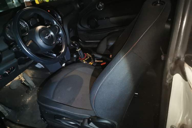 Used MINI 2014 1.2T ONE