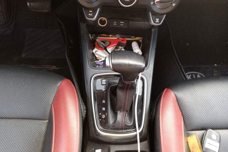 Used Kia KX Cross 2017 1.4L AT GLS