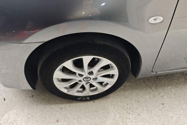 Used Nissan Sylphy 2021 Classic 1.6XL CVT Luxury Edition Left Front Wheel Hub