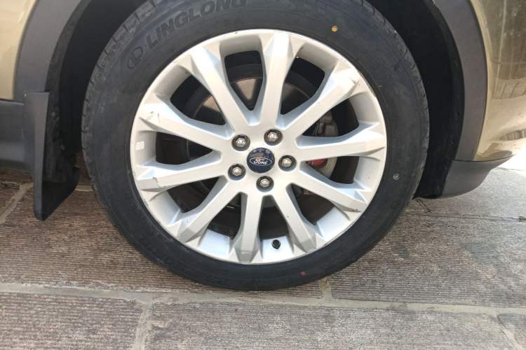 Used Ford Kuga 2015 1.5L GTDi Two-Wheel Drive Fashion Edition
