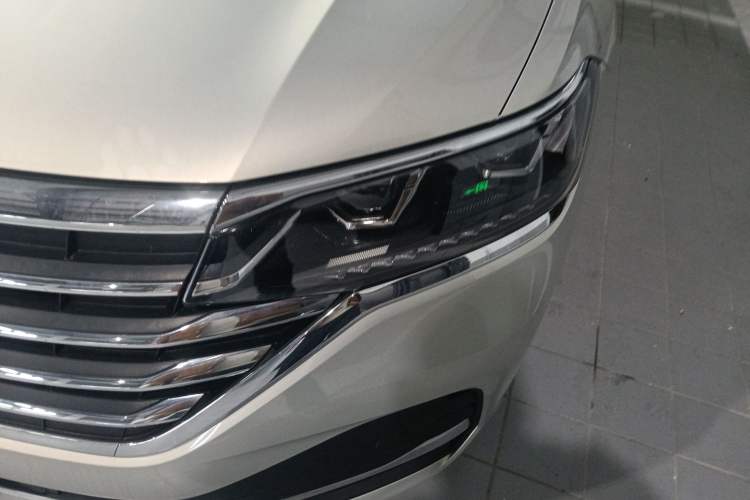 Used Volkswagen Viloran 2024 330TSI Luxury Edition Left Front Headlight