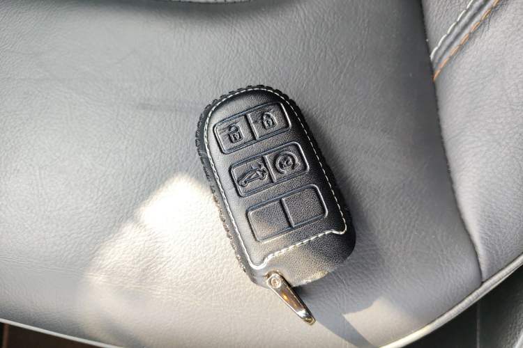 Used Jeep Compass 2017 200T Automatic Family Edition
